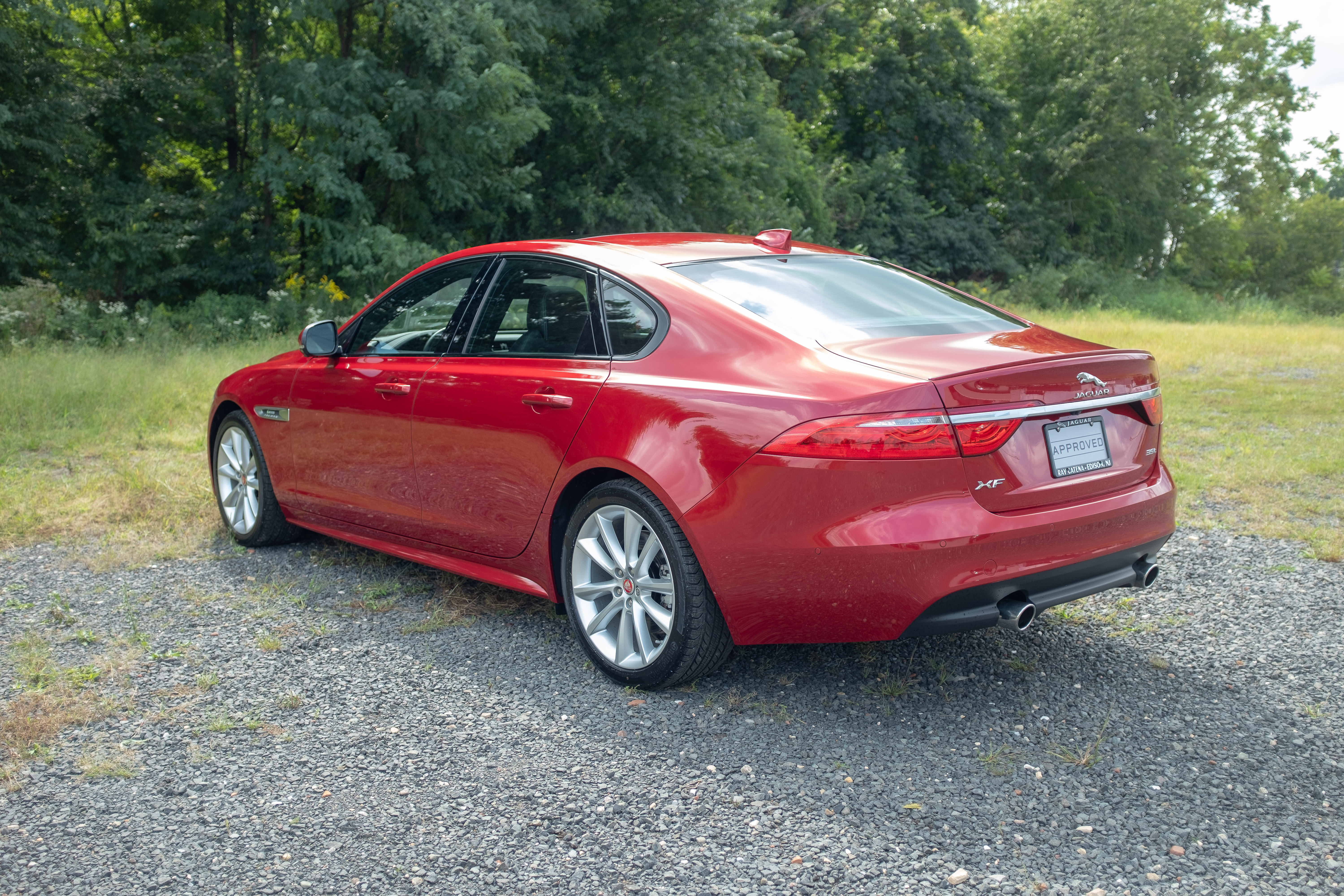 Jaguar xf r sport